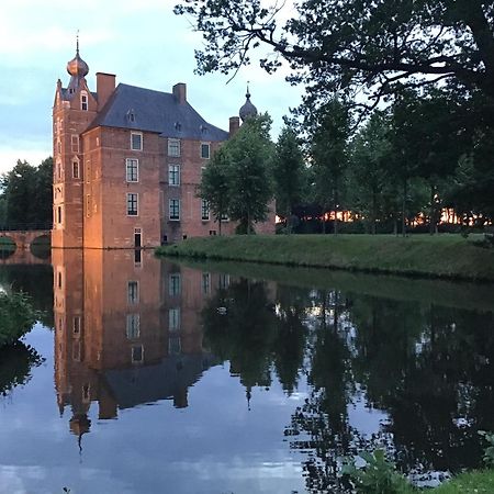 Dennenhuis Vaassen Exteriör bild